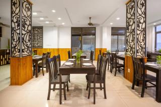 Beachfront Hotel Hoi An - 1