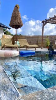 Bungalow with private pool - 9