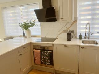 Sunny Bright Flat near South Park and OxfordBrooks - 8