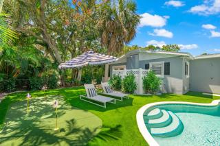 The Cottage on Pine - Luxury Boho Beach Cottage wPvt Heated Pool On Pine Ave - 4