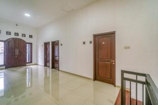 Shini Guest House - 1