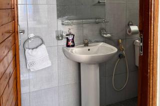 Stunning 2 Bedroom Apartment in Mombassa - 9