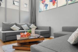 Big, comfortable, 11min Central Station, 14 people - 5