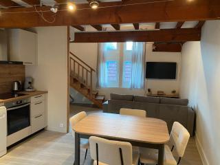 Appartements dans bâtiment historique, au cœur du vieux Voreppe - 6