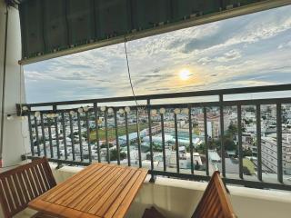 Homestay Máy chiếu vs Ban công ngắm thành phố - Marina Plaza - 6