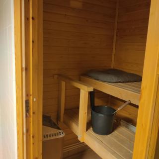 Saunallinen yksiö ydinkeskustassa, iso parveke - 2