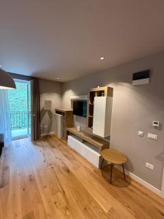 Alpine Eden Hideaway - 1