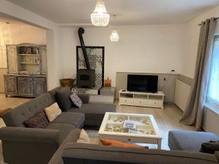 La villa du gardien - Château de Rochetaillée - 5