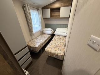 Oscars Inn, West Sands, Seal Bay Resort - 6