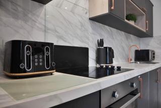 WhiskAwayHomes - Shaw Street - Apartment 6 - 7