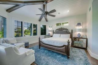 Tern Key - New Luxury Canal Front Home with Pool Spa Dock Close to Bean Point Pine Ave - 5