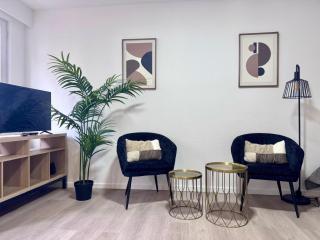 Breughel Apartments - 3