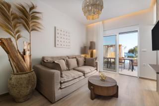 Kivotos Blue villa - 6