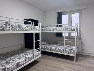 Breughel Apartments - 6