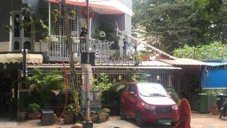 Cozy room at The Hole In The Wall Cafe Indiranagar - 9