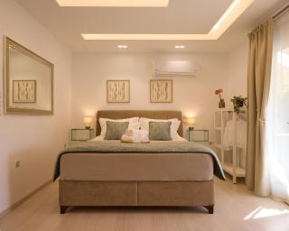 Acropolis view modern studio - 0