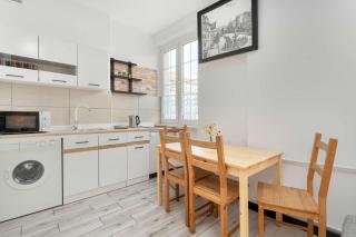 Functional Apartments in Gdańsk Center by Noclegi Renters - 3