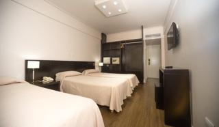 Hotel Versailles - 4