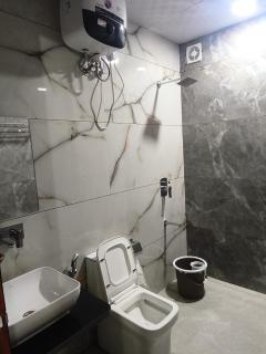 RG PALACE HOTEL Dehmi kalan bagru - 6