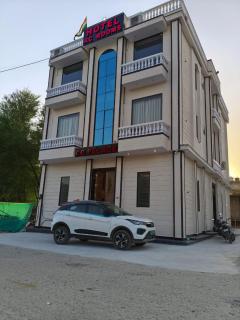 RG PALACE HOTEL Dehmi kalan bagru - 2