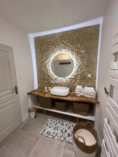 Charmante maison du XVIII en pierre rénovée - 3