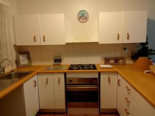 Whale Rock Estate Apartment - 4