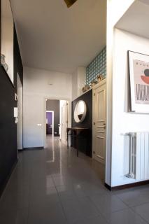 Enjoy a large and bright apartment by the sea - 6