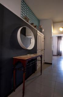 Enjoy a large and bright apartment by the sea - 2