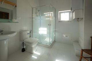 Enjoy a large and bright apartment by the sea - 1