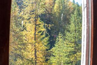 HelloCHALET Le Bois du Cervin - Matterhorn View, Ski-In Ski-Out - 3