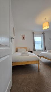 Cosy 2-Bed House with Garden & Free Parking, Soton - 1