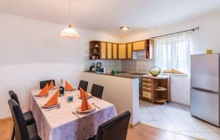 Apartman Petar by Villas Guide - 8