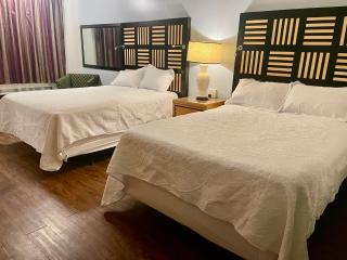 Motel M Lewisburg - 1