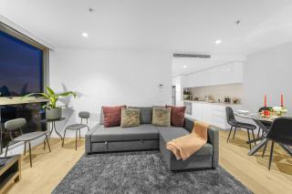 City Views Crown Pool Gym Cbd Theatre 17th Floor - 9