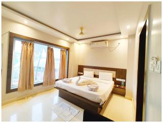 Hotel Shreemahavia Home # Town Near Jagannath Temple and Sea Beach -Fully Air conditioned - Lift Wifi- And Parking Facilities -Excellent Customer Service Awarded -Best Seller - 6