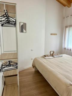 Ca Mantoet - The Green Loft with terrace - 6