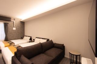 Tabi and -light- 博多01 - 2