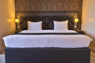 Homefree Hotel by signature - 6