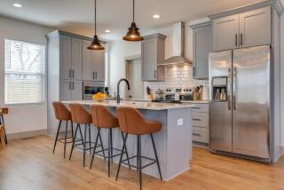 Relaxin' Retreat - 1