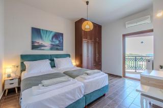 Anna by Vintage Travel - 2