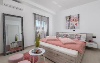 Villa Lemily with private pool by Villas Guide - 4