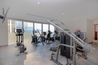 Opera Grand Sky Luxurious 3-Bedroom Apartment in Downtown Dubai with Panoramic Burj Khalifa View - 3