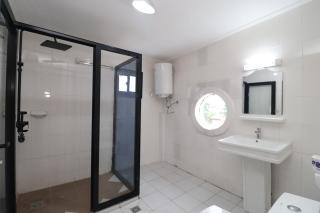 AfriqPnB VC Studio situé à Kribi Mboamanga avec piscine et bord de mer - 9