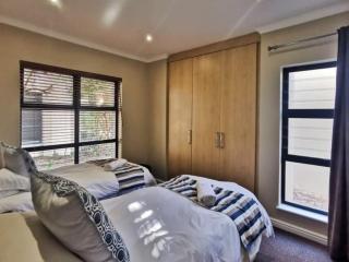 Langebaan Golf Suite - 3