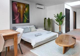 The Vault - Eindhoven - By T&S - 2