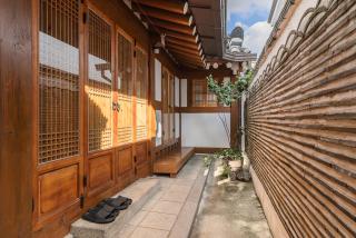 Luxury Hanok Subtle Grace - 1