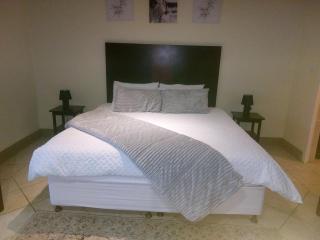 F19 Ocean View Villas - 9