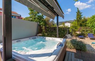Ferienhaus Nina mit Whirpool by Villas Guide - 0