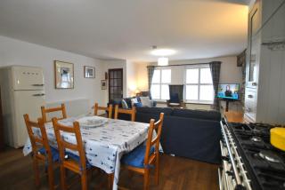 Coast Cottage- traditional fishermans cottage - 5