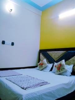 Om Sadan Ayodhya Dhaam - 6